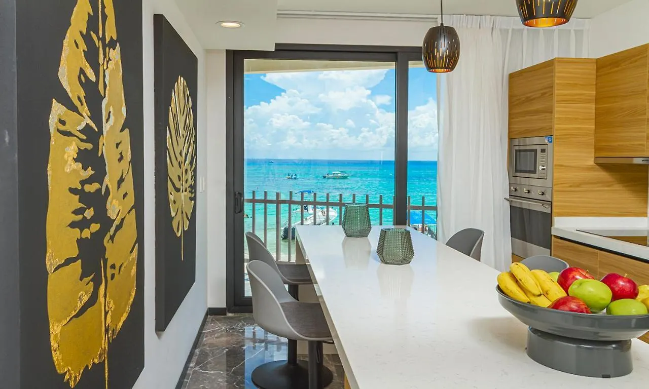 Ocean Blue Front Beach Apartment Playa del Carmen 0*,