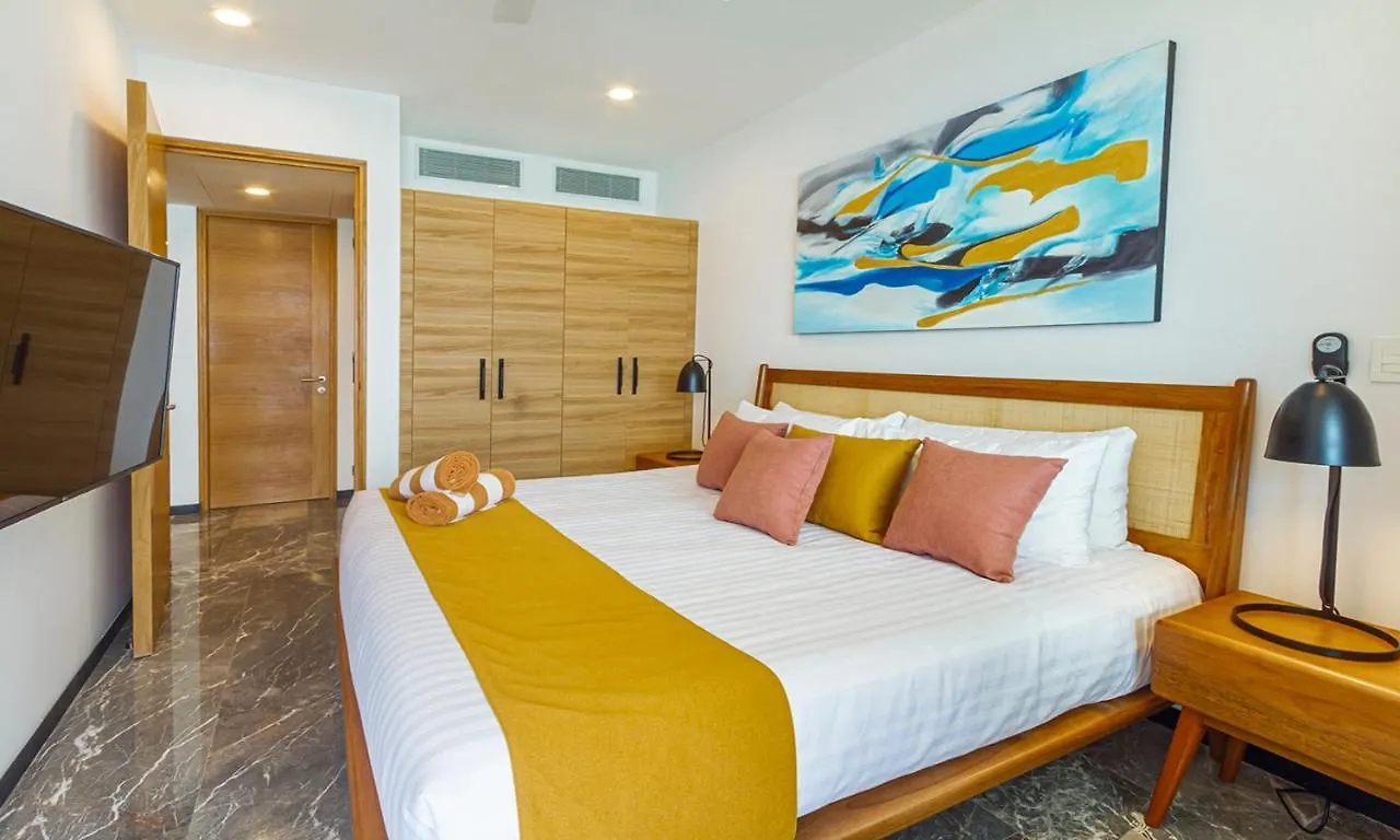 Ocean Blue Front Beach Apartment Playa del Carmen 0*,